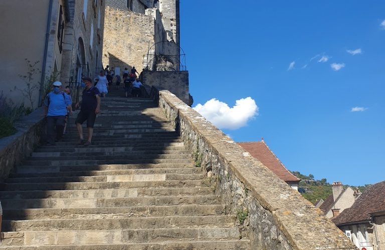 Rocamadour. Au pied du Grand Escalier.